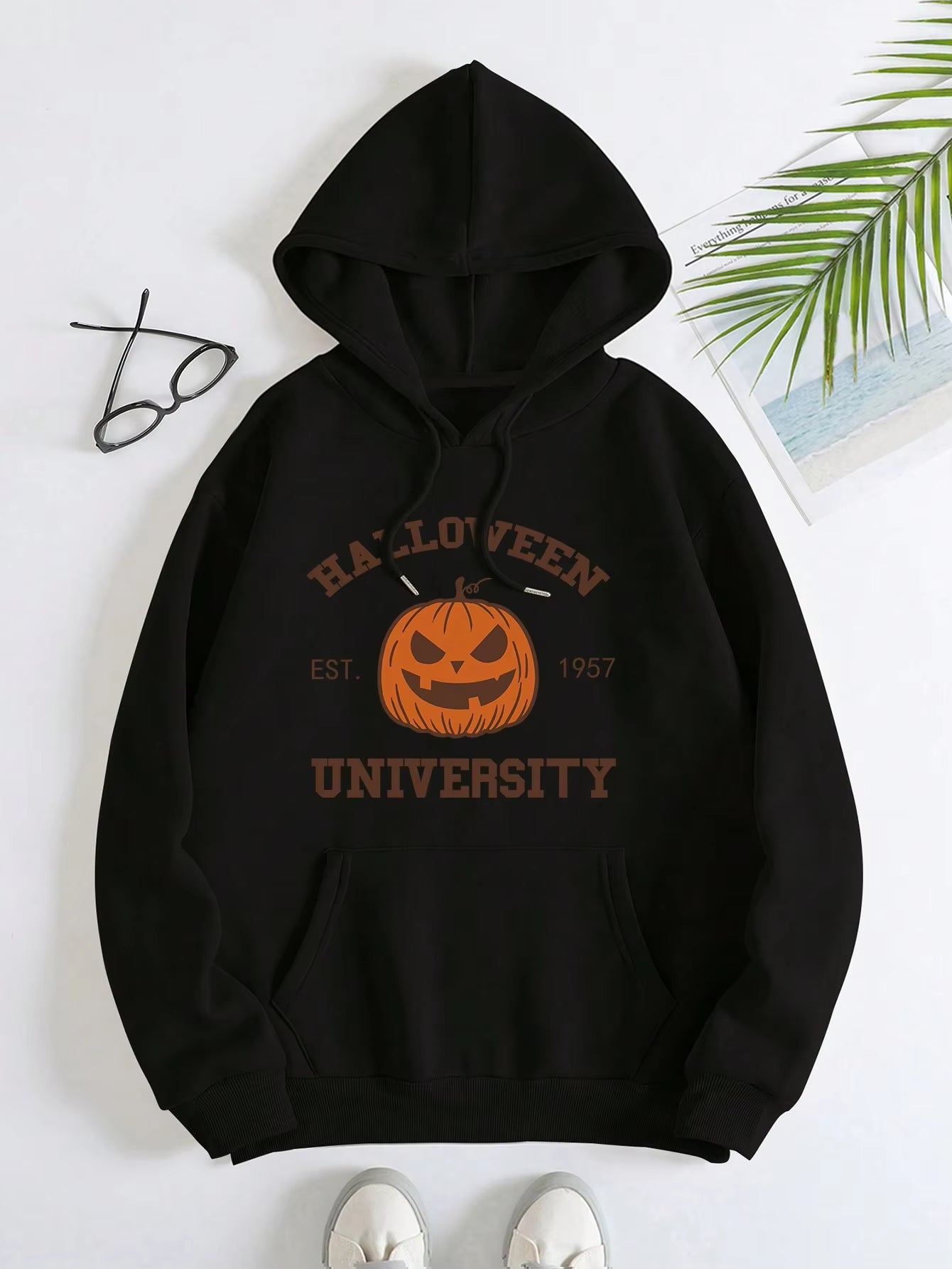 Cute Halloween Pullover Hoodie Old School Style'1957' Pullover 